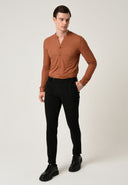 DARK BROWN - 04