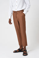 BROWN - 02