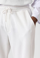 WHITE - 05