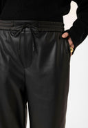 BLACK - 06