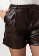 BROWN - 06