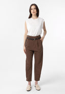 BROWN - 01