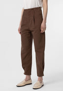 BROWN - 02