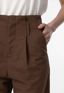 BROWN - 05